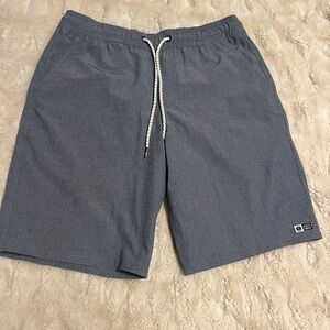Salty Crew Navy Grey Hybrid Pull On Shorts Boys Large - like new!